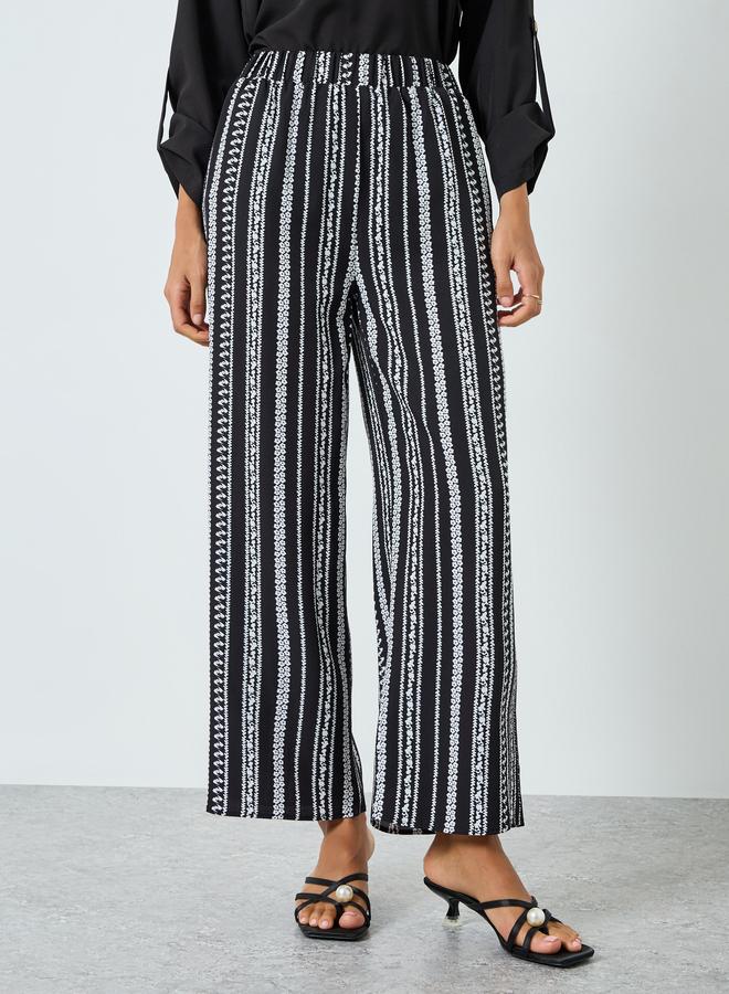 Take Two Women Black Solid Top and Striped Pants Co-Ords - Image 5